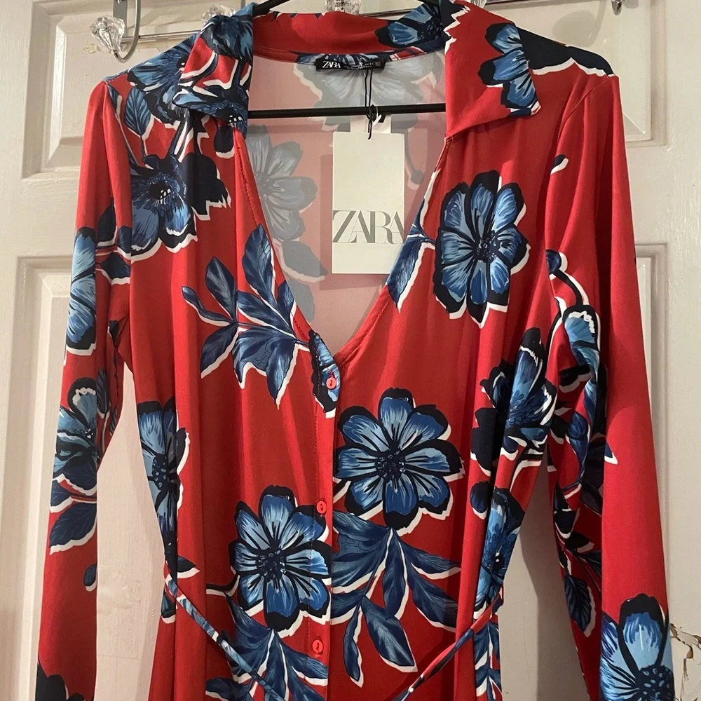 Zara dress - Picture 2 of 3